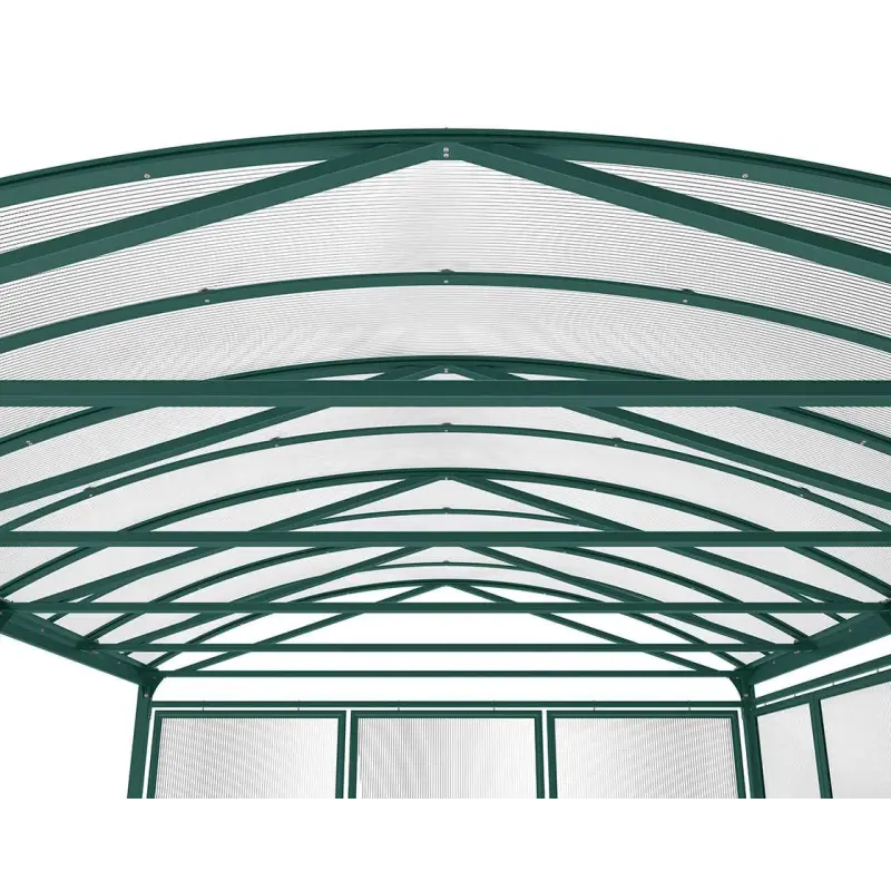 Innenansicht der verstärkten Stahlfachwerk-Dachträger und der gewölbten Polycarbonat-Eindeckung der XXL-Überdachung in Grün.